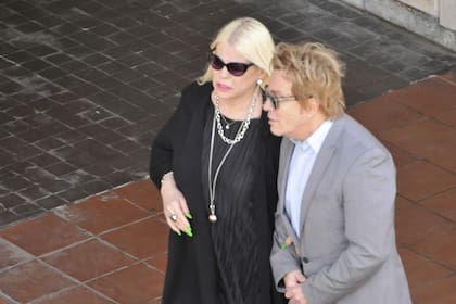 Guido y Silvia, unidos ante la muerte de su madre