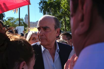 Guillermo Francos.