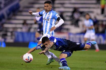 Guillermo Acosta, capitán y voz de mando en el plantel del Decano; el volante, de 33 años, firmó contrato hasta diciembre de 2024