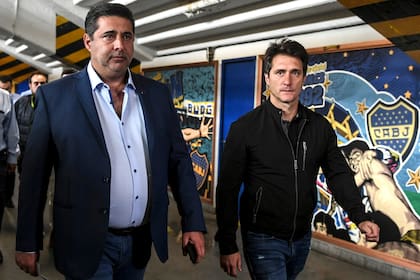 Guillermo Barros Schelotto con Daniel Angelici, el presidente con el que compartió su ciclo entre 2016-2018