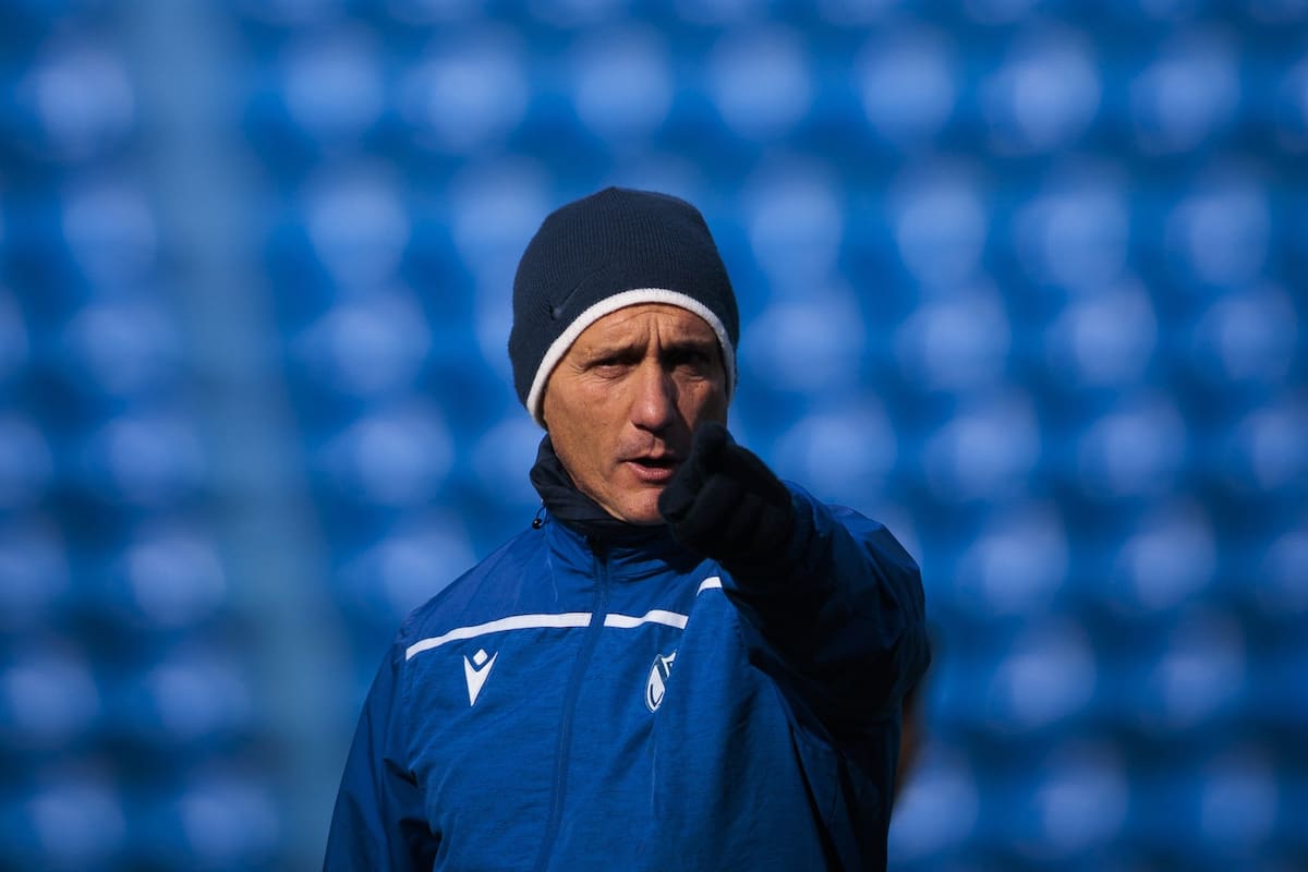 Guillermo Barros Schelotto: el DT de Vélez debe ser padre, maestro y hasta psicólogo