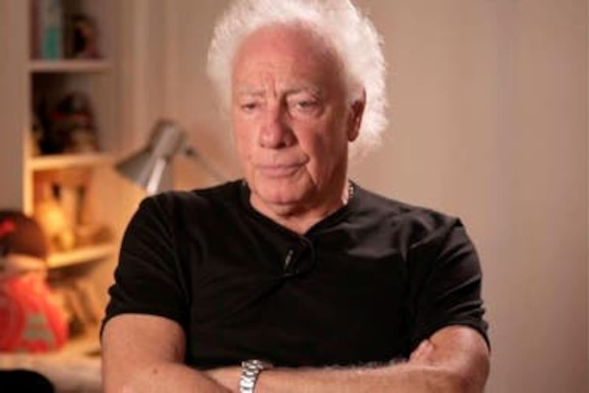 Guillermo Coppola dijo que era "positivo" que Diego pueda "desintoxicar sus órganos" y "no se va a entregar nunca a la muerte, él está en las grandes manos de la medicina"