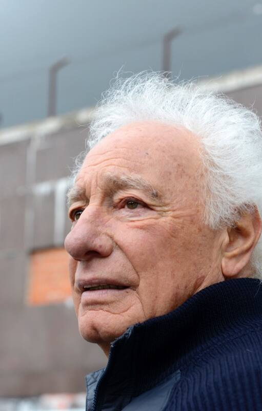 Guillermo Coppola en el penal de Caseros, antes de su demolición (Foto: Gentileza Maximiliano Vernazza)