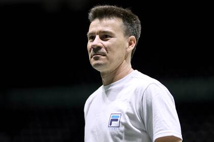 Guillermo Coria, el capitán del equipo argentino de Copa Davis, falló en la estrategia global
