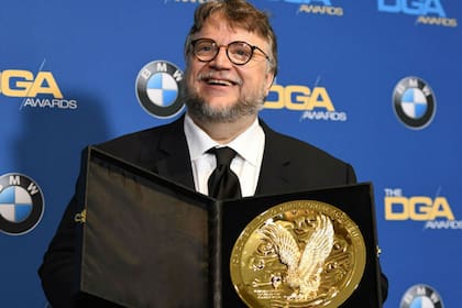 Guillermo del Toro, ganador del premio del Sindicato de Directores, es el favorito para alzarse con el Oscar al mejor realizador por La forma del agua