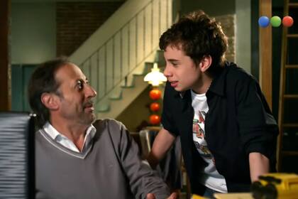 Guillermo Francella y Tupac Larriera interpretaron a padre e hijo en El hombre de tu vida (Foto: Captura de YouTube / Telefe)