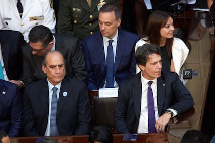 Guillermo Francos junto al resto del Gabinete durante la apertura de sesiones