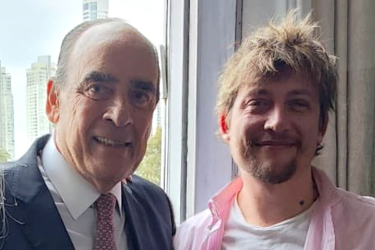 Guillermo Francos, Santiago Caputo y Karina Milei