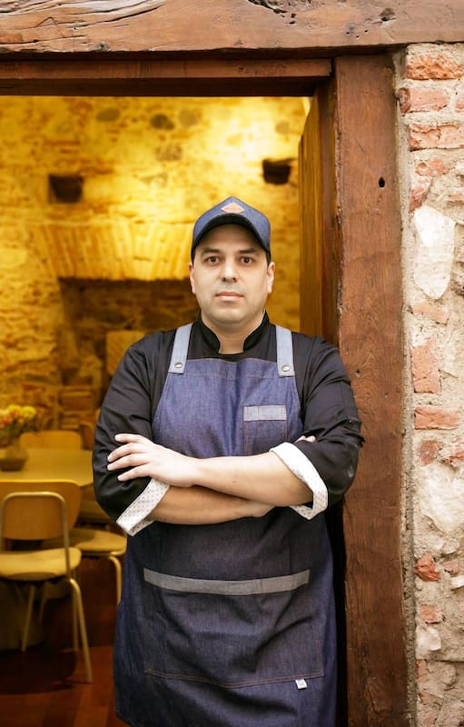 Guillermo Hidalgo es dueño de Mármol y, junto con su socio, hace un importante trabajo para conservarlo.