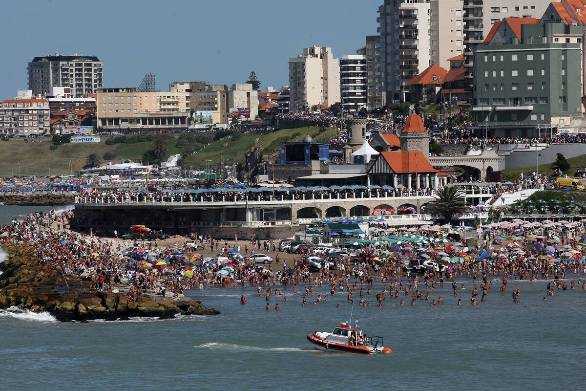 Guillermo Montenegro, intendente de Mar del Plata ofreció a la ciudad para que los deportistas de alto rendimiento lleven a cabo sus entrenamientos
