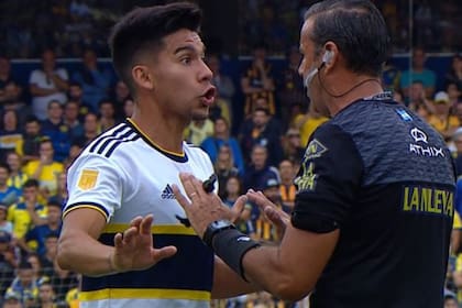 Guillermo "Pol" Fernández, el capitán de Boca, se ganó ante Rosario Central la cuarta tarjeta amarilla, pero no será preservado el sábado contra Racing, en la antesala al superclásico.