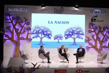 Guillermo Rimoldi, de Georgalos, Carla Quiroga, editora en La Nación y Luis Galli, de Newsan