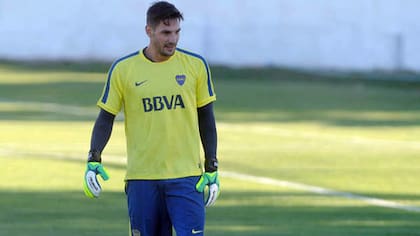 Guillermo Sara no completó la práctica y es duda para el superclásico