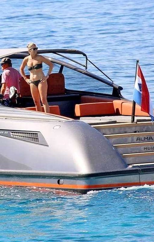 Guillermo y Máxima en su polémica vacación de octubre 2020 en Grecia, en pleno confinamiento por la pandemia