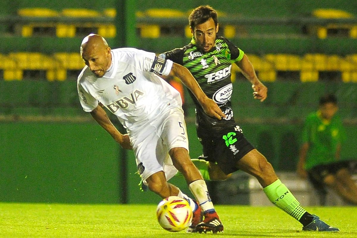Guiñazu , jugador de Talleres de Cordoba.