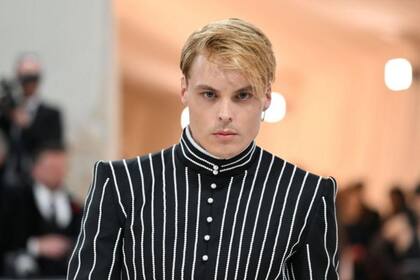 Gustav Magnar Witzøe heredó a los 19 años parte del emporio noruego de la pesca de su padre, SalMar