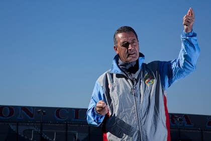 Gustavo Alfaro cerró su segundo ciclo en el equipo de Sarandí
