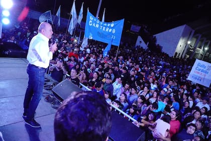 Gustavo Canteros encabeza la lista de candidatos a diputados provinciales por el Frente de Todos en Corrientes