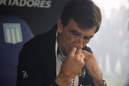 Gustavo Costas, DT de Racing, asumió la responsabilidad tras la eliminación de Racing