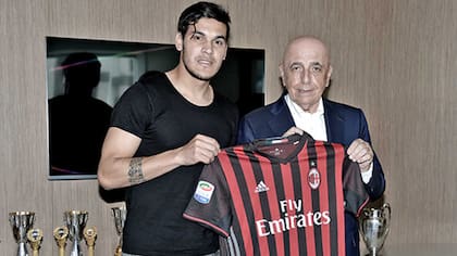 Gustavo Gómez, en su llegada a Milan