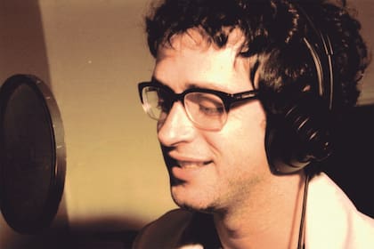 Gustavo grabó Bocanada, su segundo disco solista, en Casa Submarina, el estudio que había montado en su casa de Vicente López