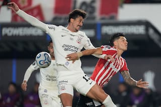 Estudiantes estuvo cerca de ganarlo en la última jugada, pero Corinthians resistió: 1-1 por la Libertadores