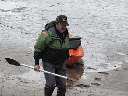 Gustavo pasó toda la noche en la isla hasta que al mediodía siguiente lo rescataron y lo llevaron al hospital (Foto: gentileza)
