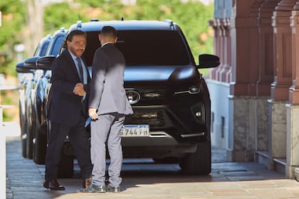 Gustavo Sáenz, gobernador de Salta