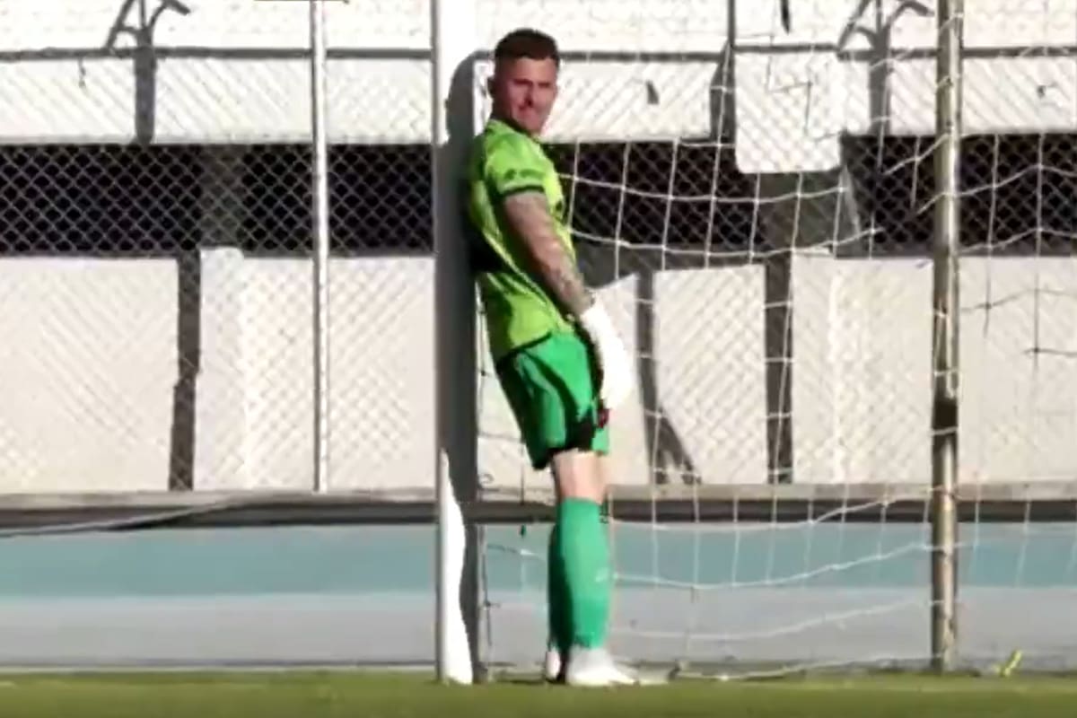 Gustavo Tesonotte se dejó a hacer el gol de penal en la Copa Simón Bolívar