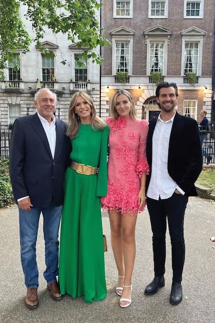 Gustavo Yankelevich, Rossella della Giovampaola, María Toscana Garfunkel y su marido, el matemático y financista Xander Alari-Williams.