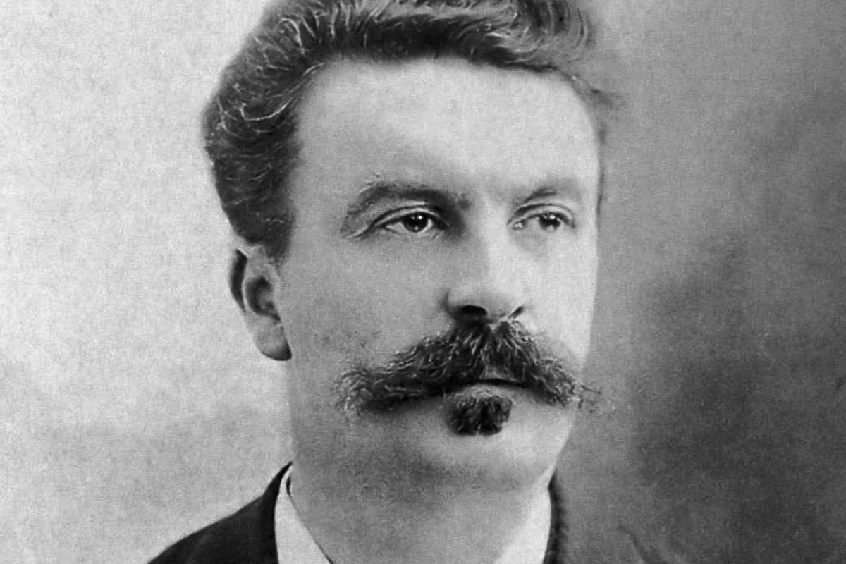 Guy de Maupassant.