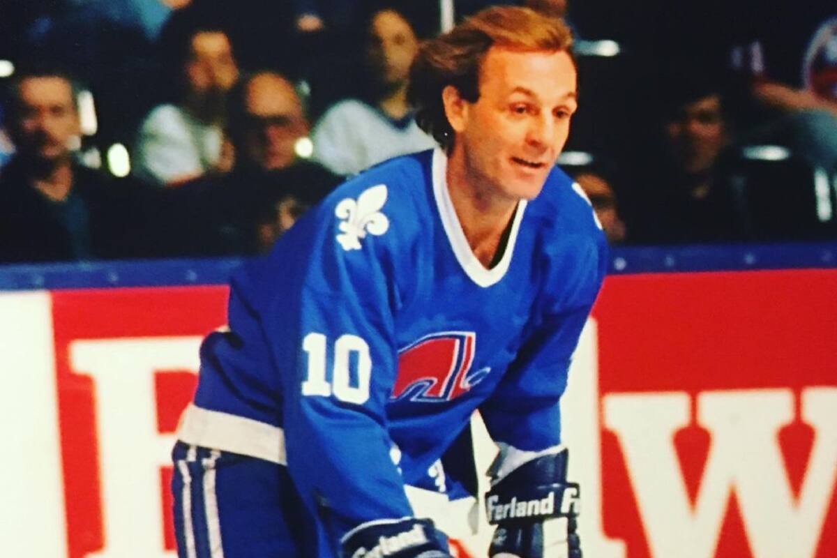 Guy Lafleur se convirtió en una leyenda del hockey sobre hielo