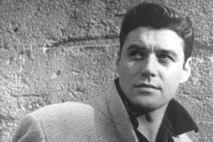 "Guy Williams murió el 1 de mayo de 1989, y no el 30 de abril, como repiten todos", asegura Aracelli Lisazo, la última novia del actor de El Zorro en la Argentina