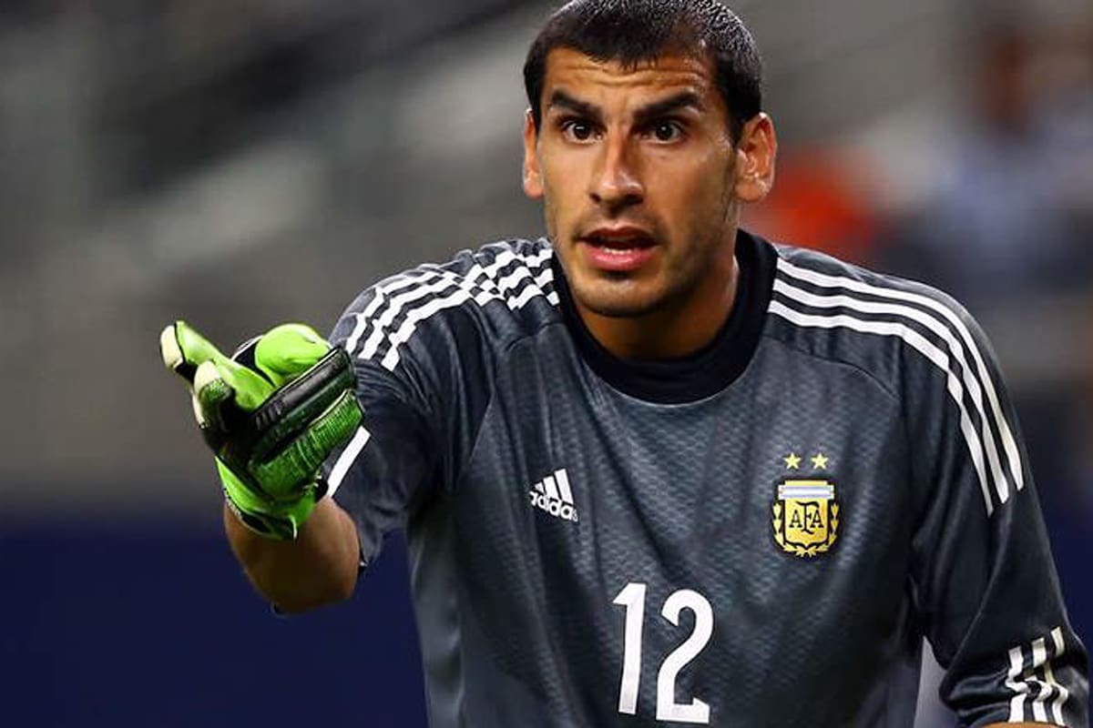 Guzman afuera selección