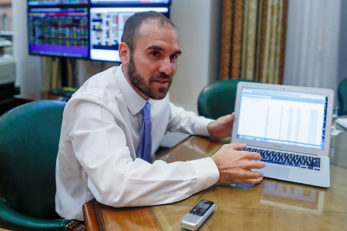 Guzmán busca de cerrar el canje.