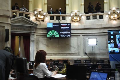 Guzmán en el Senado
