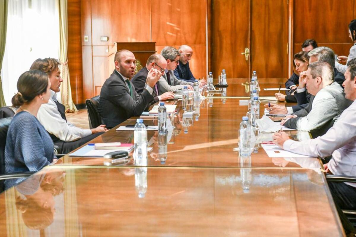 Guzmán, estar tarde, con representantes de los Fondos Comunes de Inversión