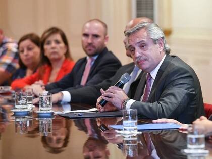 Guzmán integra el núcleo de funcionarios que responde directamente a Fernández
