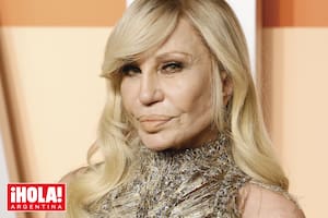 La historia de Donatella Versace, heredera de un imperio fashion, y su sorpresivo cambio de vida