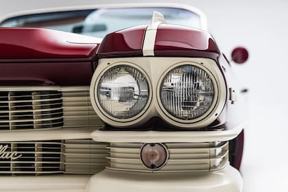 Häagen-Dazs personalizó un Cadillac Serie 62 descapotable de 1963
