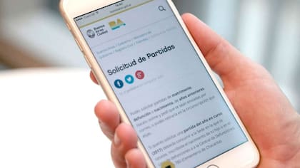 En la ciudad hay más de 1000 trámites y al menos 100 de ellos dejarán de tener costo para los vecinos