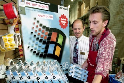 Hace casi 30 años salió a la venta Windows 95, un sistema operativo que marcó un antes y un después en el mercado de las computadoras personales para la compañía cofundada por Bill Gates, y que incluía una herramienta que 30 años después sigue figurando intacta en las nuevas versiones