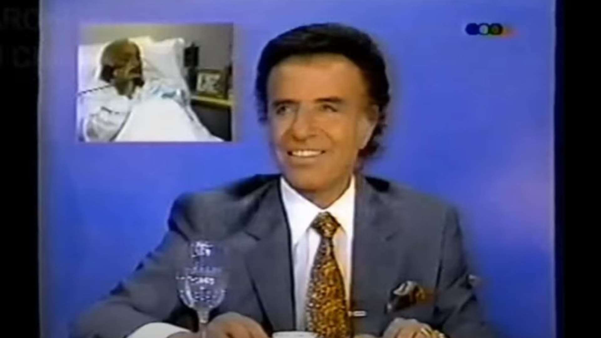 Hace 30 años. Menem, en la mesa de Tiempo Nuevo, habla "en vivo" con Neustadt, internado en el Hospital Alemán