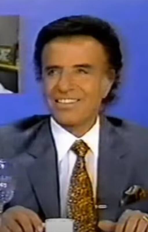 Hace 30 años. Menem, en la mesa de Tiempo Nuevo, habla "en vivo" con Neustadt, internado en el Hospital Alemán