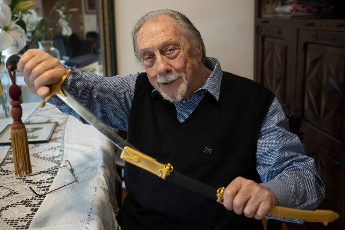 Hace 62 años, Osvaldo Agosto robó el sable corvo del general San Martín del Museo Histórico Nacional