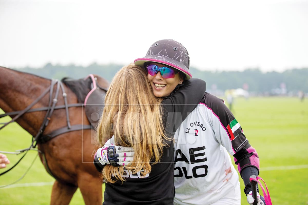 Hace ocho años Su Alteza empezó a jugar al polo, después de dejar las artes marciales por dolores de espalda (fue representante olímpica de Emiratos Árabes Unidos en Pekín 2008).