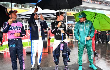 Hace unos días, en Bélgica, Pierre Gasly (Alpine), Carlos Sainz (Williams), Franco Colapinto (Alpine) y Fernando Alonso (Aston Martin)