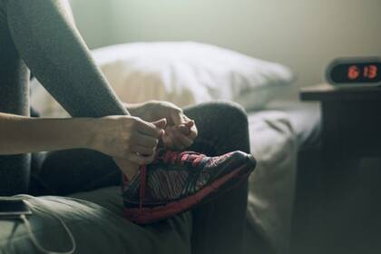 Hacer ejercicio solamente por las mañanas es una de las recomendaciones.