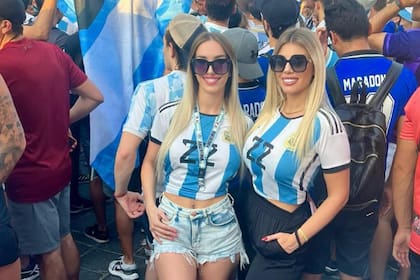 Hacer topless rompe las estrictas leyes del código de vestimenta de Qatar