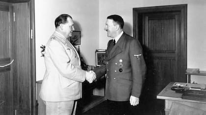 Hacia el final de su vida Hitler consideraba que había sido traicionado por sus colaboradores más cercanos.